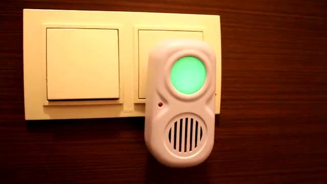 битые пиксели справа, чуть ниже центра смотреть онлайн