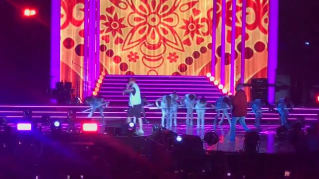 ST - Сумасшедший русский смотреть онлайн