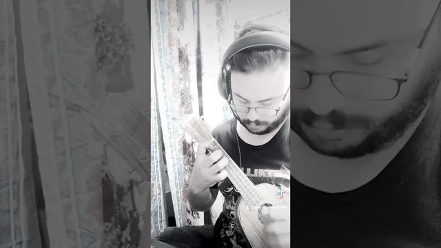 Voluspá by Einar Selvik (Wardruna) 🔥🍻🧙♂️⚔️🍃🍁🍀 Ukulele short cover смотреть онлайн