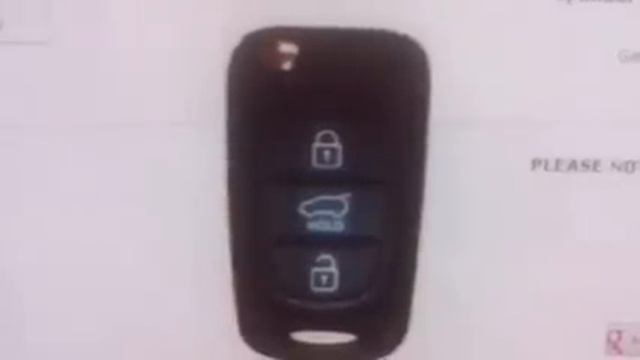 Hyundai I10 & I20 3 Button Flip Key - (oem 954301J000 - CE682) (no Blade) - SAL-HYU-NWKS92 смотреть онлайн
