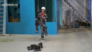 Подъем на канатах. Как жумарить на верёвке, какое снаряжение нужно для подъёма на высоту.