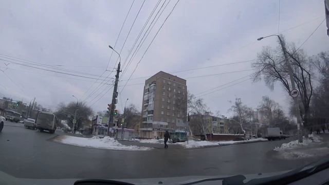 Среда в такси в Самаре - не плохо и не хорошо, просто обычный день, как он выглядит за рулём такси. смотреть онлайн