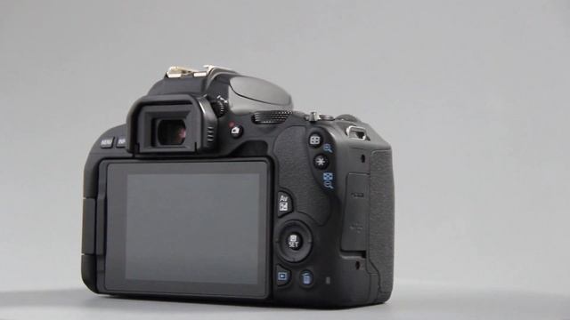 Фотоаппарат Canon 200D kit 18-55 III смотреть онлайн