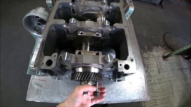 Overhaul Of The Engine Mercedes OM 442///big Release