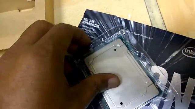 Xeon Silver 4110 Processor lga 3647 with mobo Asrock Rack EPc621d8a Tech Land смотреть онлайн