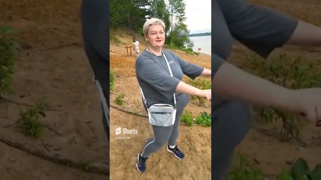 ПРИДУМАЙТЕ НАЗВАНИЕ ? смотреть онлайн
