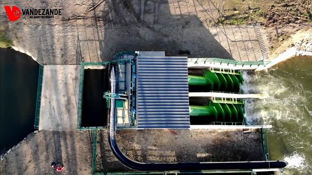 Waterkrachtvijzel / Hydropower screw / Vis hydrodynamique / Coclea idraulica VANDEZANDE смотреть онлайн