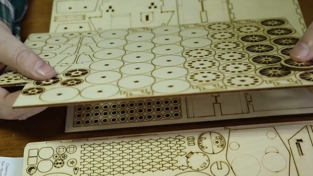 Танк Т-34-85 из дерева. Небольшой обзорчик