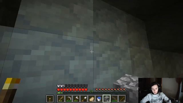 Майнкрафт Зомби Выживание || Обустройство базы #2 смотреть онлайн