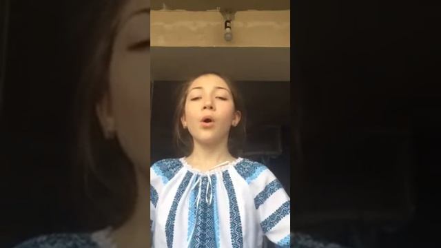 Акімова Аріана 3 клас «Де музика бере начало» Є.П.Крилатов смотреть онлайн