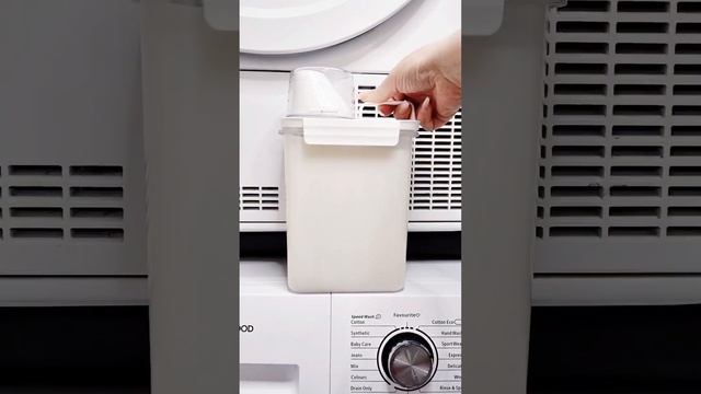 REFILLABLE FABRIC SOFTENER!! #cleaningmotivation #clean #asmr #cleaningreels #cleaning #laundry смотреть онлайн