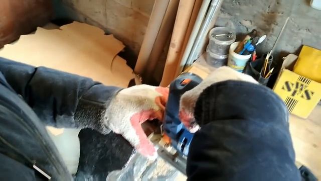 Как сделать макет автомата из МЕТРО ИСХОД (Часть2: Склеивание) смотреть онлайн