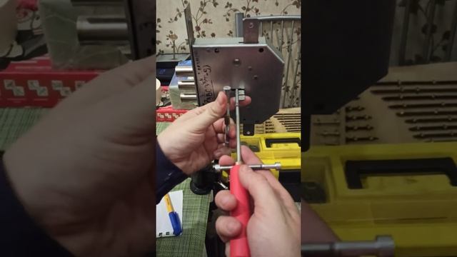 СЕНАТ ЗВСЗЗТ-9; 6+6; Открытие врезного сувальдного замка. смотреть онлайн