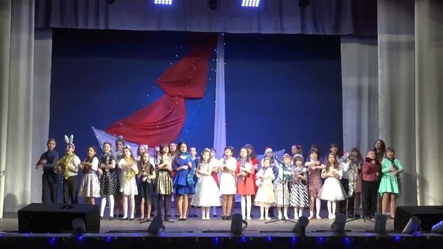 Образцовый детский вокальный ансамбль "Радуга" смотреть онлайн