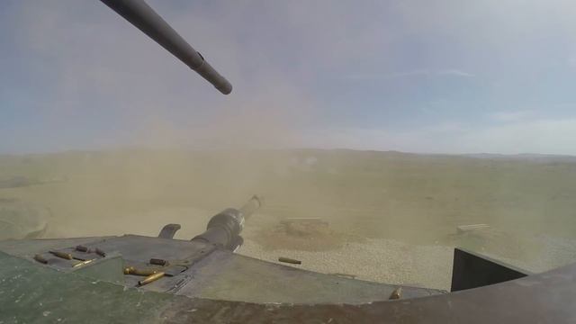 Firepower! M1 Abrams Inside & Outside View [Training Exercise] смотреть онлайн