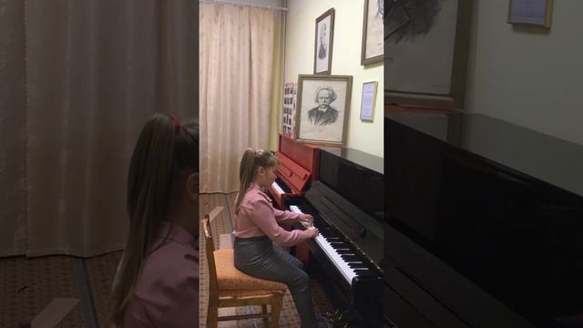 А. Гедике «Ригодон» исполняет Соколова Алина 2 класс смотреть онлайн
