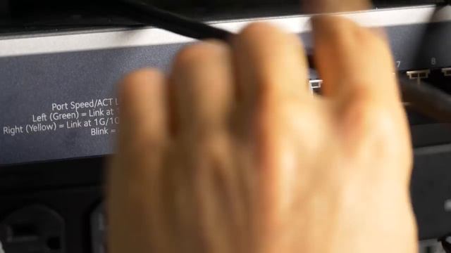 How To Build A 10Gb/s Network/Server смотреть онлайн
