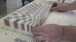 Making a 3D end grain cutting board №1 (Изготовление 3D торцевой разделочной доски №1)