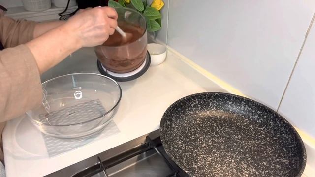 Оладьи из бананов- без сахара, без муки!Чудный и полезный десерт! смотреть онлайн
