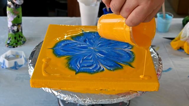 (918) Yellow and Blue 💛💙 ~ Reverse flower dip & Dip ~ Acrylic pour painting ~ Fluid art technique смотреть онлайн