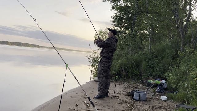 Рыбалка на Волге с ночевкой.Без рыбы не остались. смотреть онлайн