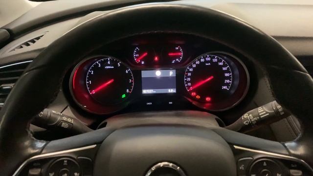 Opel Grandland service / oil reset смотреть онлайн