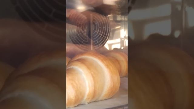 Улучшитель «Magimix» идеально подходит для заморозки полуфабрикатов круассанов и быстрого выпекания смотреть онлайн