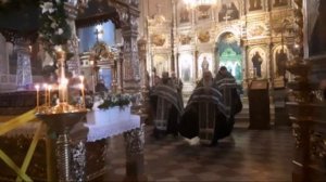 Литургия на Воздвижение Креста Господня (аудиозапись) 27.09.2000 г.