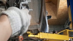 КIA Ceed. Как мы меняли заднюю ступицу, диски и колодки