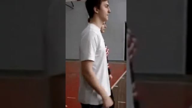 Перестроение из колонны по одному в колонну по два. смотреть онлайн