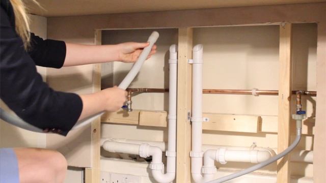 What To Do If There Is Water Left In Your Dishwasher - Russell Hobbs 60cm Dishwasher (RHDW1B) - FAQ смотреть онлайн