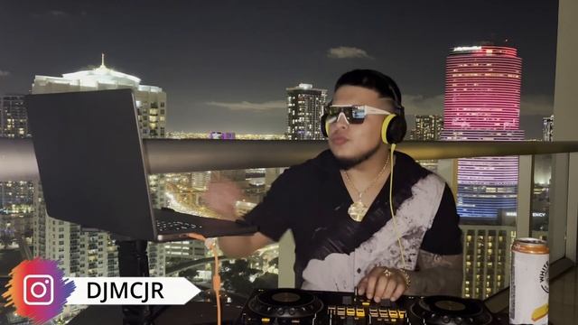 BACHATA MIX❗️ FRANK REYES VS. ZACARIAS FERREIRA ?? SOLO EXITOS DJMCJR TV смотреть онлайн