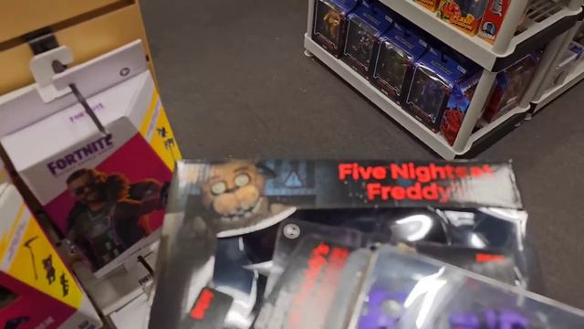 FNAF TOY HUNT | FNAF FUNKO SNAPS, FNAF ACTION FIGURES, FNAF MYSTERY MINIS, FNAF PLUSH AND MORE! смотреть онлайн