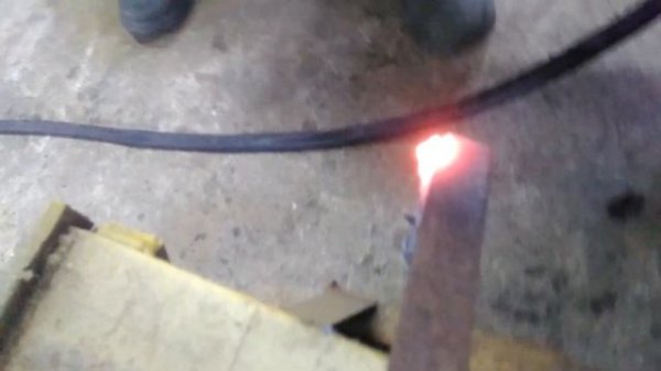 Аппарат плазменной резки Tesla Weld CUT 60 тестируем плазму