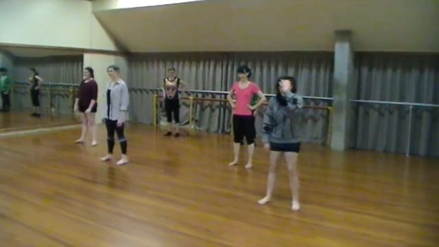 Beginners Contemporary- Apologise смотреть онлайн