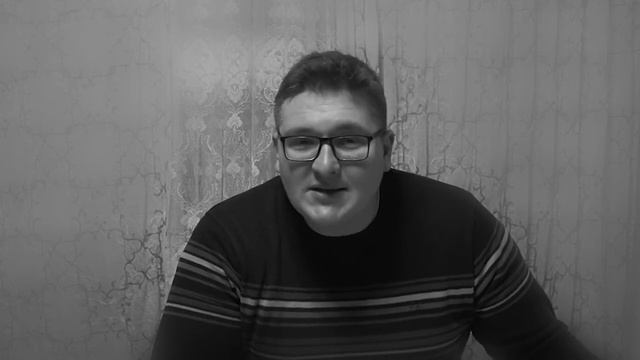 «Спасибо всем, кто нам мешает…», автор Наталья Дроздова, читает Павел Зверев смотреть онлайн