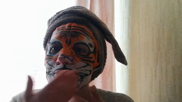 Тестирую тканевую маску MondSub Tiger Smoothing Face Mask смотреть онлайн