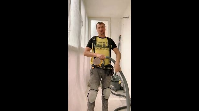 Шлифмашина аккумуляторная DEWALT DCW210 смотреть онлайн