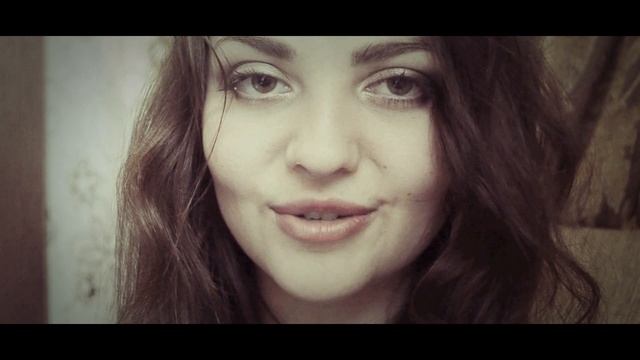 Стихи... Пахнет город дождем и корицей... смотреть онлайн