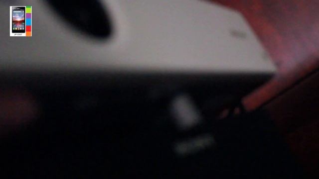 Sony VPL EX1 CS6 Unboxing Test HD Beamer Projector