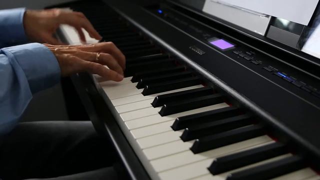 J.S. Bach: Prelude In C Major, BWV 846 - Yamaha P-515 смотреть онлайн