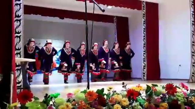 Танцоры Хасавюрт смотреть онлайн