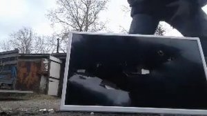 Краш тест телевизора и тройника.