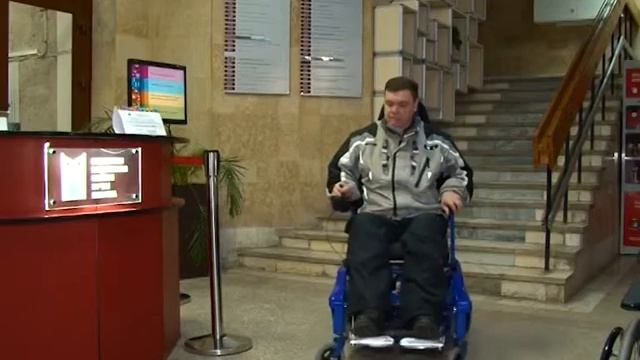 кресло на гусеницах смотреть онлайн
