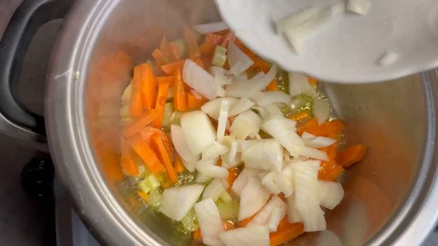 Wenn Sie etwas Gemüse haben, wird es sehr lecker. смотреть онлайн