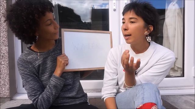 British vs. American accent challenge смотреть онлайн