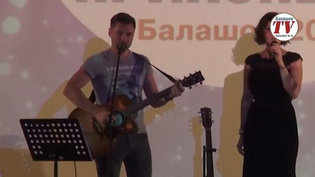 АНАСТАСИЯ МАКЕЕВА И АЛЕКСАНДР ЯЦКО: "В МАЛЫХ ГОРОДАХ ЛИЦО НАСТОЯЩЕЙ РОССИИ" смотреть онлайн