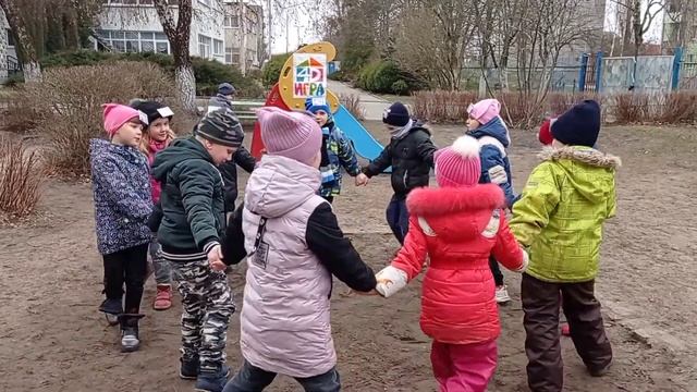 Подвижная игра "Дедушка Водяной" смотреть онлайн