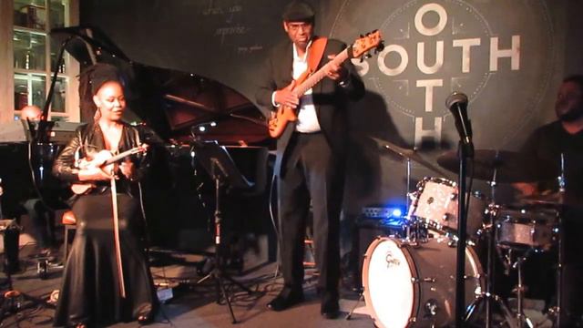 World in Rhythm - Lao Tizer f. Karen Briggs, Gerald Veasley and Marcus Myers смотреть онлайн
