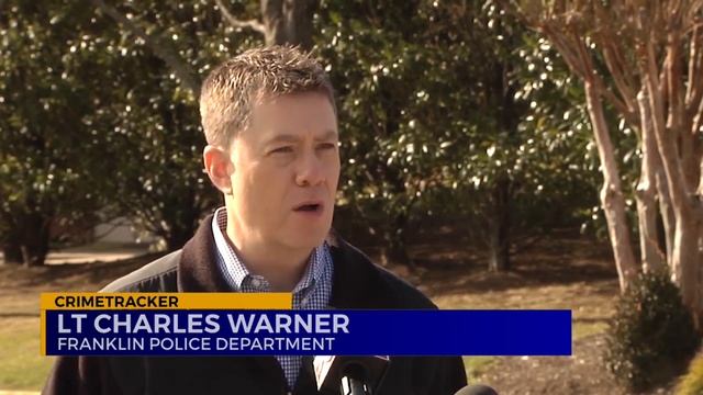 Hidden camera found in girls' locker room смотреть онлайн